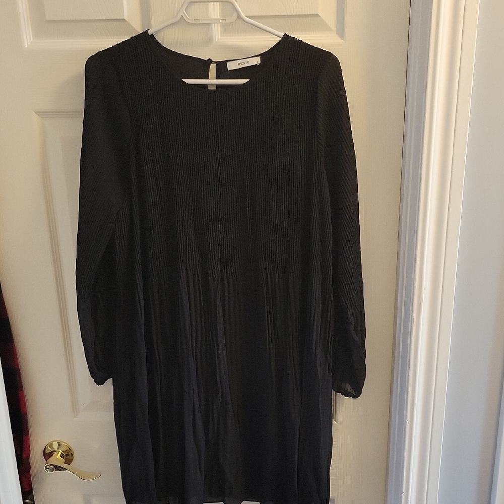 Rickis Black Dolman Sleeve Crew Neck Sweater Dress